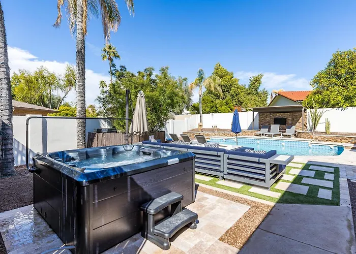 Holiday home Outdoor Retreat Games And Fitness Make For Vacation Vibes Phoenix